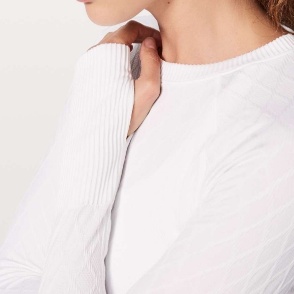 Lululemon Rest Less Long Sleeve - Picture 2 of 4